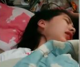 Background for Bocil Kesakitan Lagi Tidur Dipaksa Wikwik Brutal